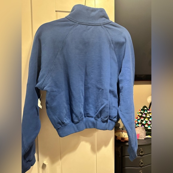 (Sold)NWT FREE PEOPLE Movement
For The Win Logo Half Zip Top - Athlete Blue - Picture 13 of 14